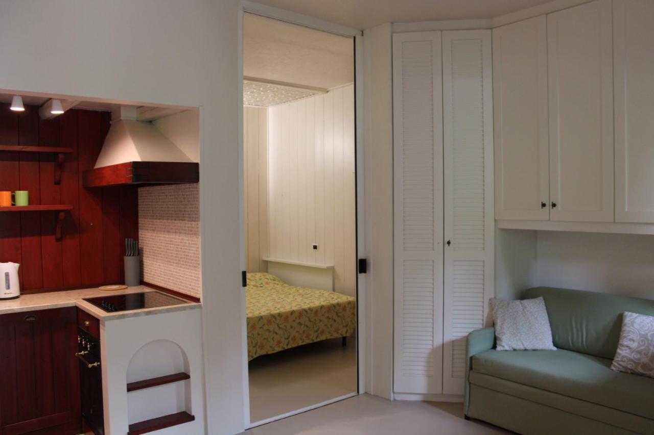 מנרבה דל גארדה Homely Manerba מראה חיצוני תמונה